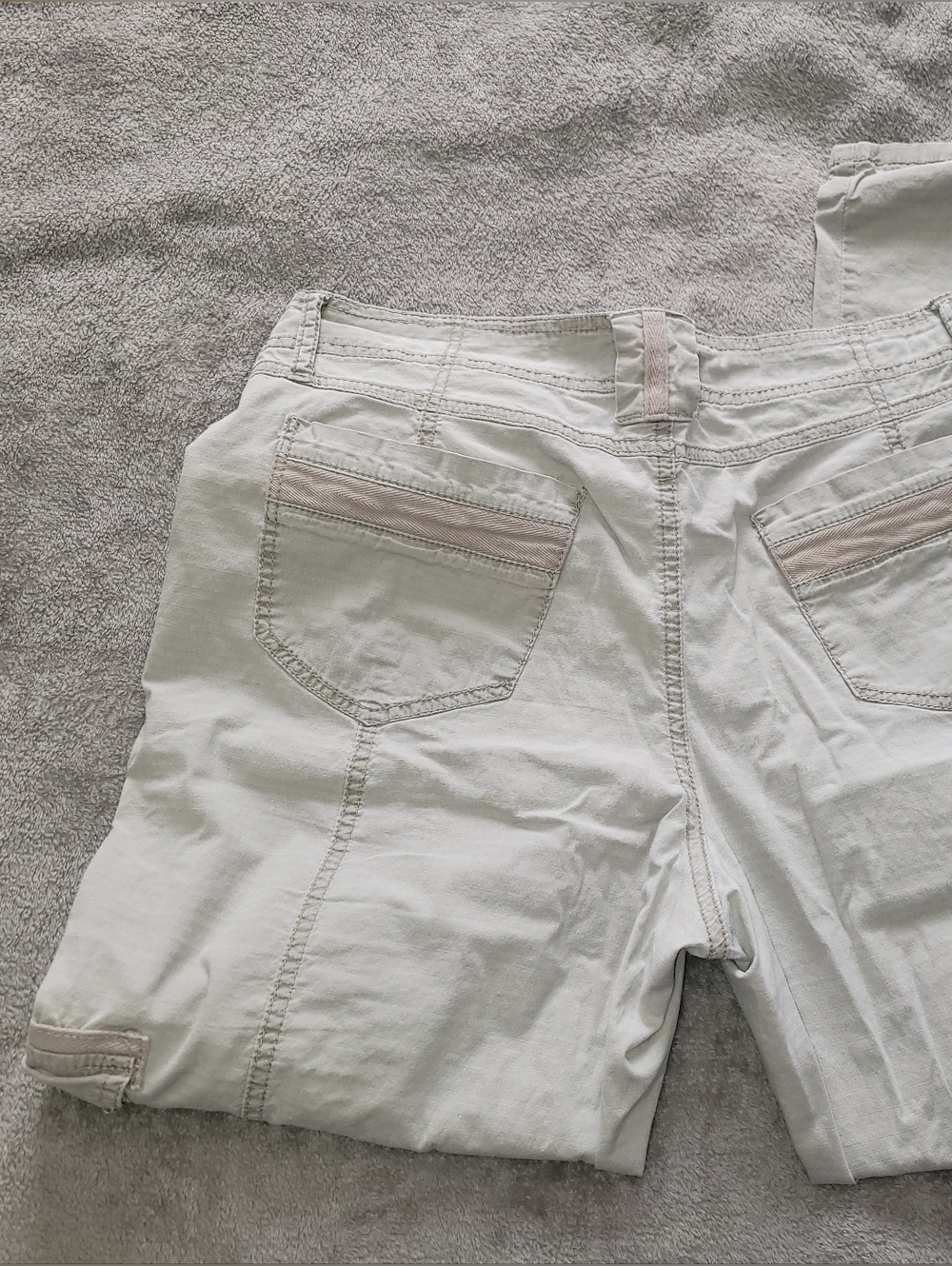 One 5 ONE KHAKI Casual CAPRIS - Picture 10 of 10